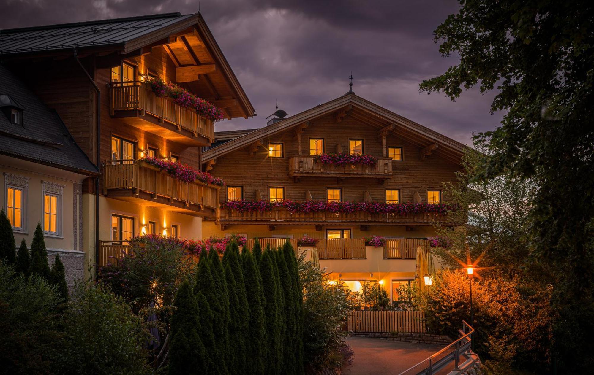 Landhotel Kirchenwirt Unken Zewnętrze zdjęcie